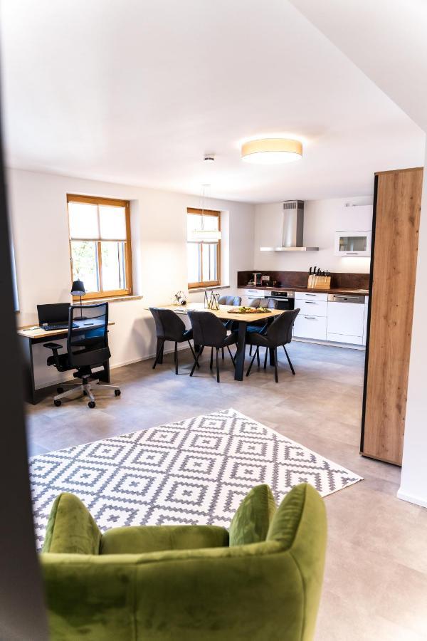 4 Apartments Im Hof By Gasthof Linde Albstadt Εξωτερικό φωτογραφία