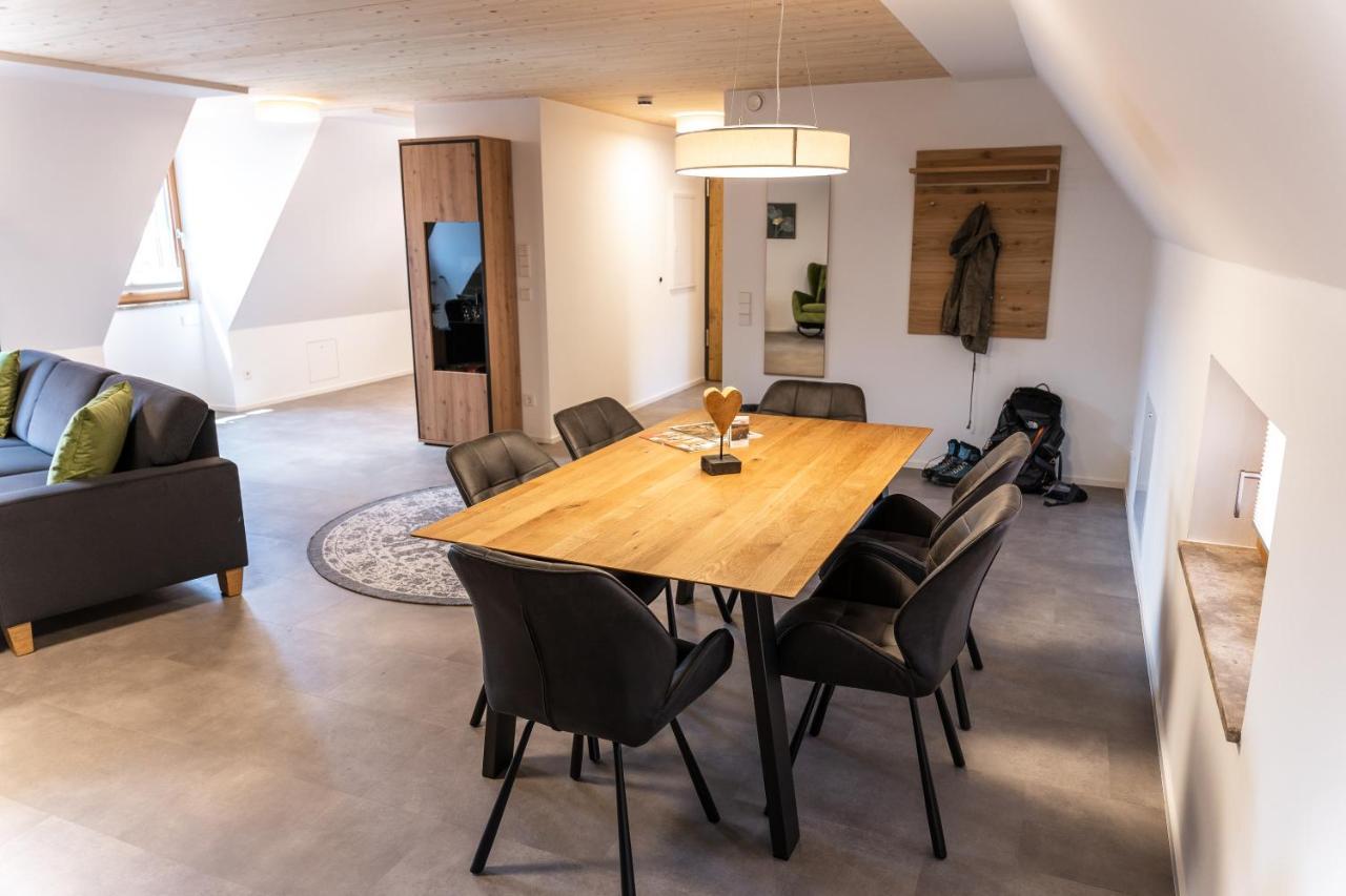 4 Apartments Im Hof By Gasthof Linde Albstadt Εξωτερικό φωτογραφία